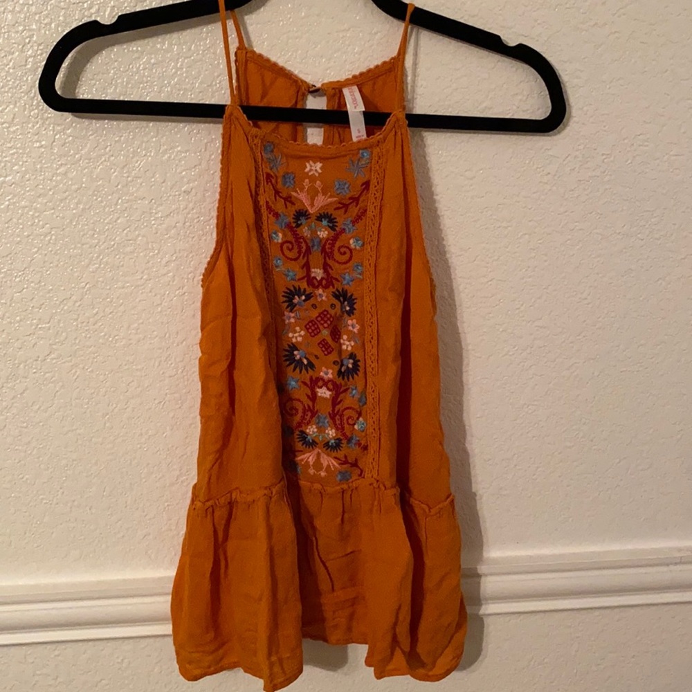 Xhilaration top
